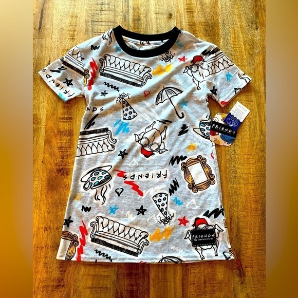 FRIENDS the sitcom show unisex tee shirt T shirt top size 6 NEW NWT BOYS GIRLS - Picture 1 of 3